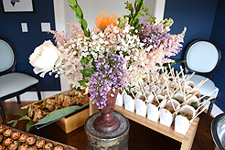 SHOWER THE BRIDE AND GROOM