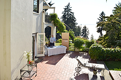 LAUNCH TO VANDERBILT