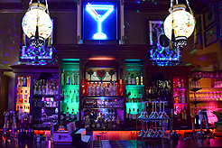 LE FAUX BIRTHDAY EXTRAVAGANZA