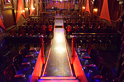 LE FAUX BIRTHDAY EXTRAVAGANZA