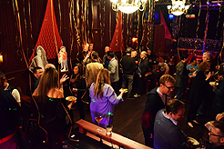 LE FAUX BIRTHDAY EXTRAVAGANZA