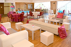 MI16 - THE MERCER ISLAND SWEET SIXTEEN