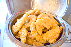 MI16 - THE MERCER ISLAND SWEET SIXTEEN