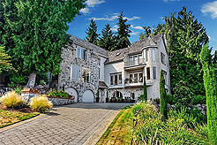 THE DECEPTIVE DINNER