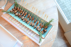 THE DECEPTIVE DINNER