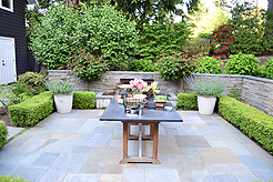 THE ULTIMATE GARDEN PARTY