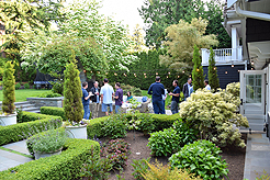 THE ULTIMATE GARDEN PARTY