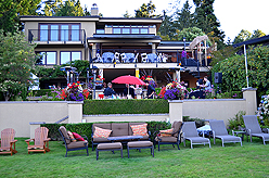 DANCING IN THE STREETS